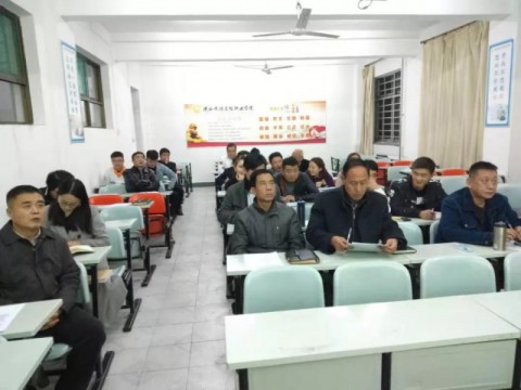 开云kaiyun网页版开展青年教师大比武活动