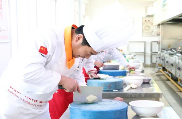 开云kaiyun网页版开展烹饪专业教师业务技能培训活动