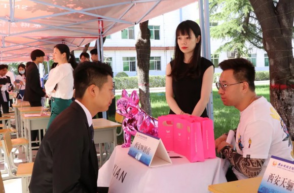 毕业季丨开云kaiyun网页版举行2019级顶岗实习校园双选会