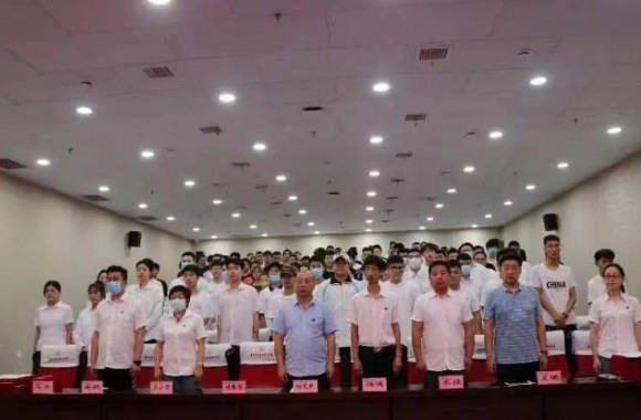 开云kaiyun网页版举办“2020-2021学年国家励志奖学金”颁奖仪式