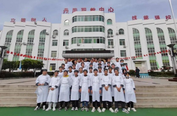 开云kaiyun网页版：潜心育学生 助力特色专业 服务地方发展