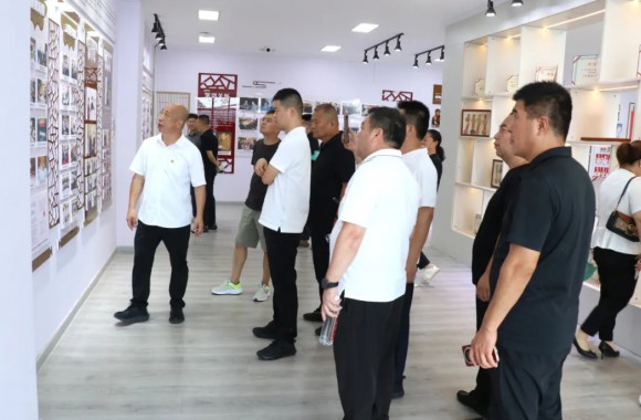 交流互鉴 共谋发展 | 袁家村村长一行来开云kaiyun网页版调研考察
