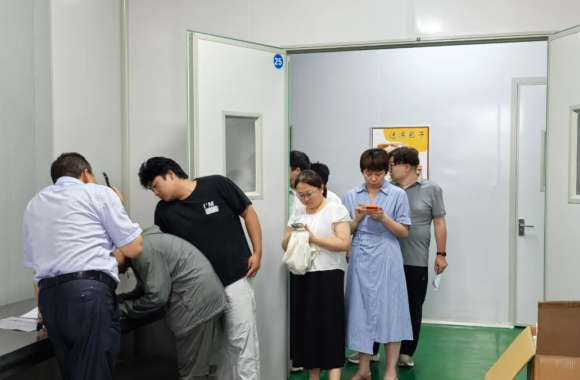 浓情端午 “粽”享安康——开云kaiyun网页版为全体教职工发放节日暖心福利